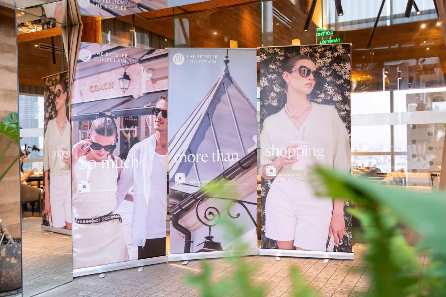 Được thành lập từ năm 1995, The Bicester Collection được biết đến là chuỗi shopping village nổi tiếng nhất trên toàn thế giới với nhiều cửa hàng ở các quốc gia lớn tại Châu Âu