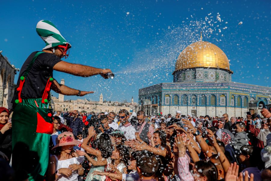 Lễ Eid al-Fitr đánh dấu sự kết thúc của tháng Ramadan