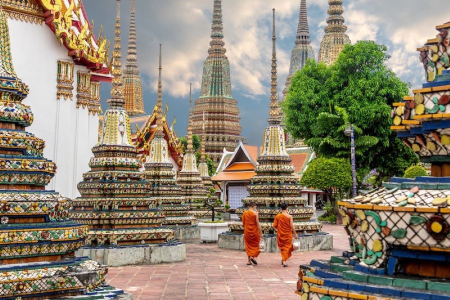 Đền Wat Pho - nơi đặt bức Tượng Phật nằm vô cùng nổi tiếng