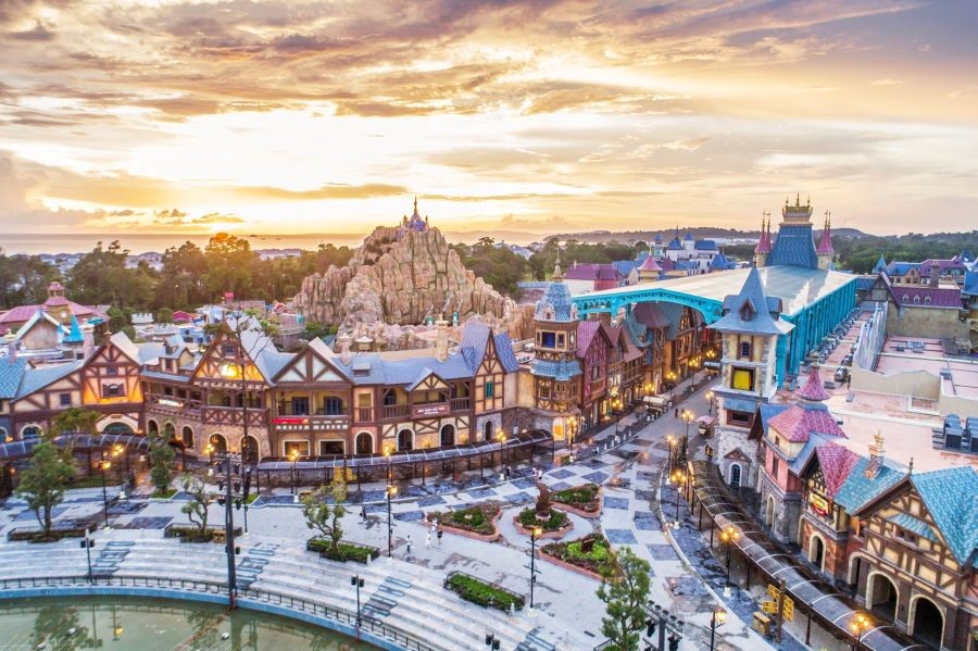 VinWonder là tổ hợp khu vui chơi giải trí sầm uất nhất tại Phú Quốc