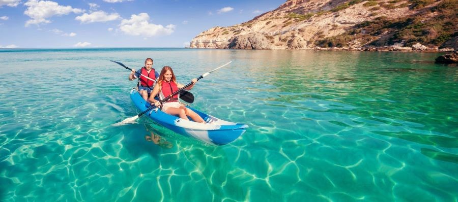 Trải nghiệm cảm giác chèo thuyền Kayak ở Phú Quốc.