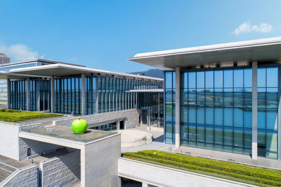 Bảo tàng Nghệ thuật Tỉnh Hyogo là một trong những địa điểm du lịch ở Kobe Nhật Bản hấp dẫn nhất