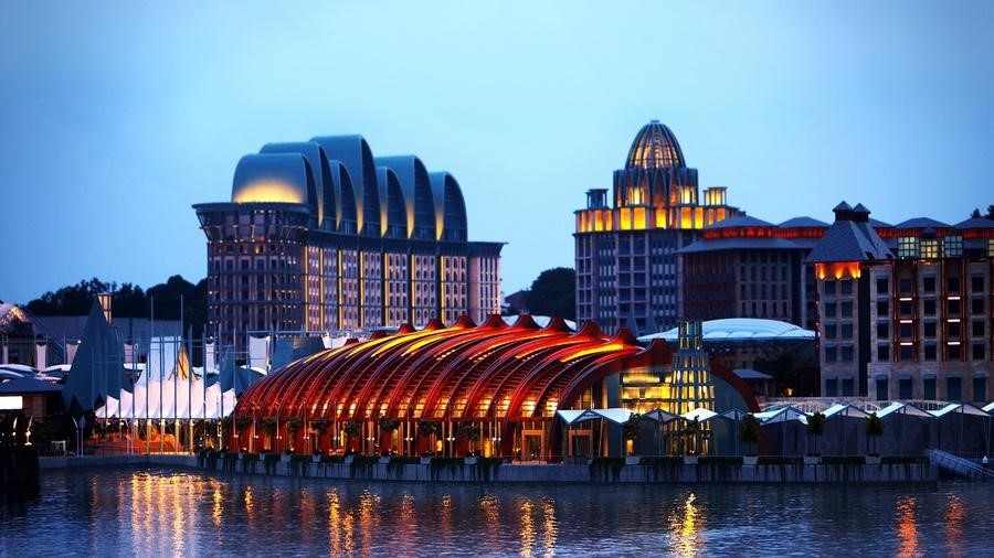 Resorts World Sentosa là tổ hợp các khách sạn và khu nghỉ dưỡng đẳng cấp nhất Sentosa