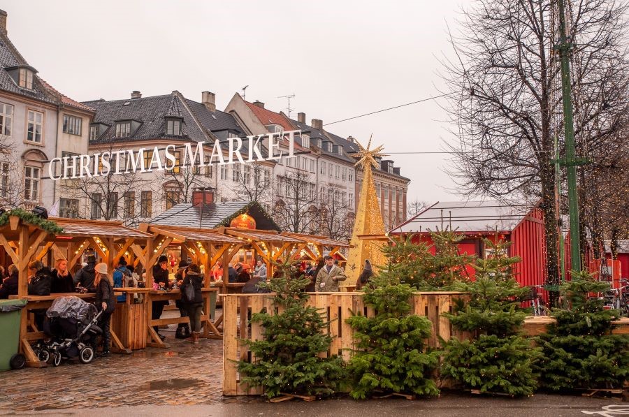 Tinh thần lễ hội tưng bừng ngập tràn khắp cả thành phố Copenhagen