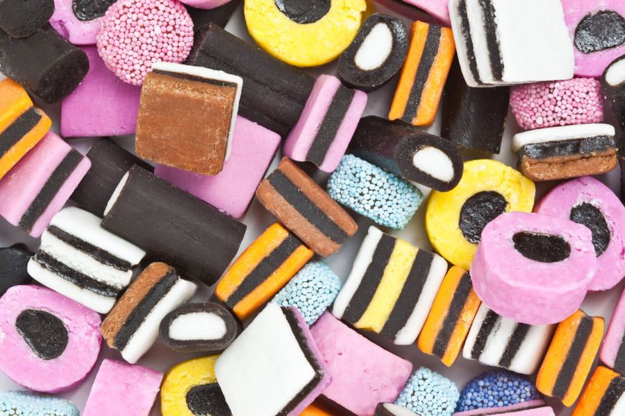 Kẹo cam thảo - một loại bánh kẹo nổi tiếng tại Hà Lan