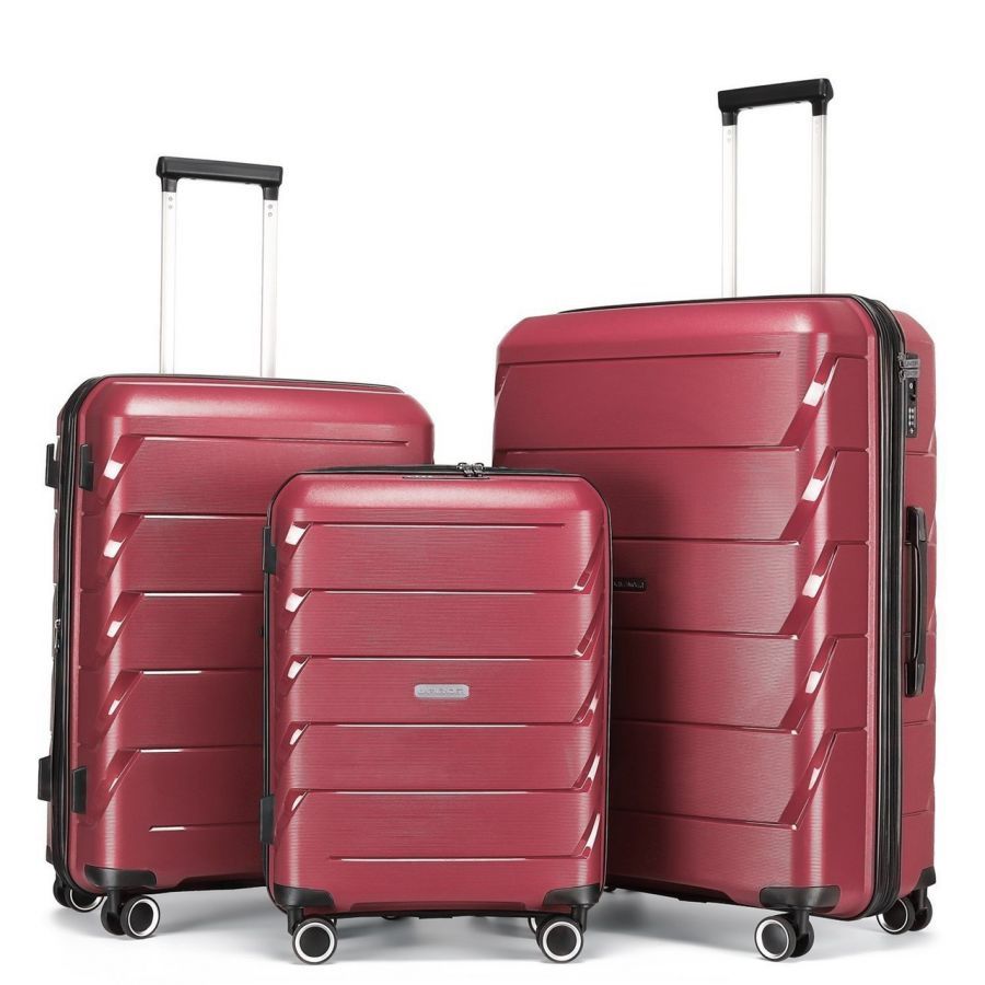 Một chiếc vali cứng cáp sẽ thuận tiện hơn cho quá trình di chuyển và bảo quản đồ đạc 