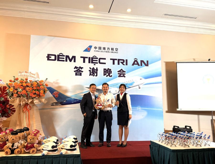 Top Ten Travel tự hào là đơn vị du lịch đạt được danh hiệu Excellent Travel Agent of the Year của China Southern Airlines