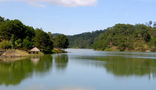 4 ho dep nhat tai Da Lat