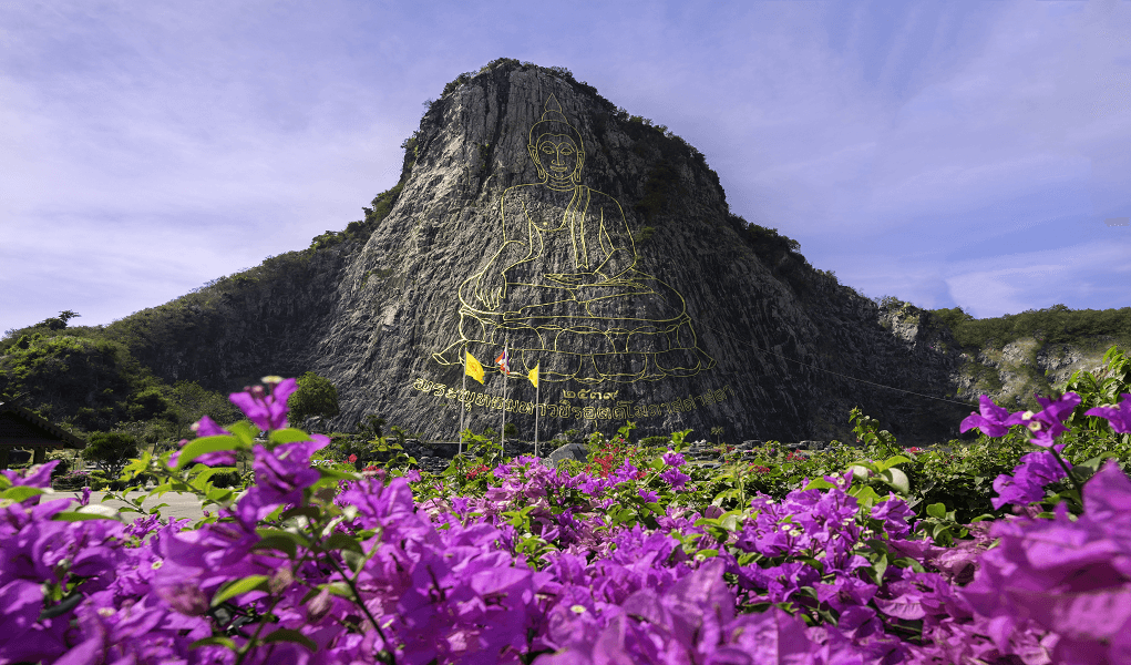 Khau Chee Chan - Núi Phật Vàng Pattaya độc đáo