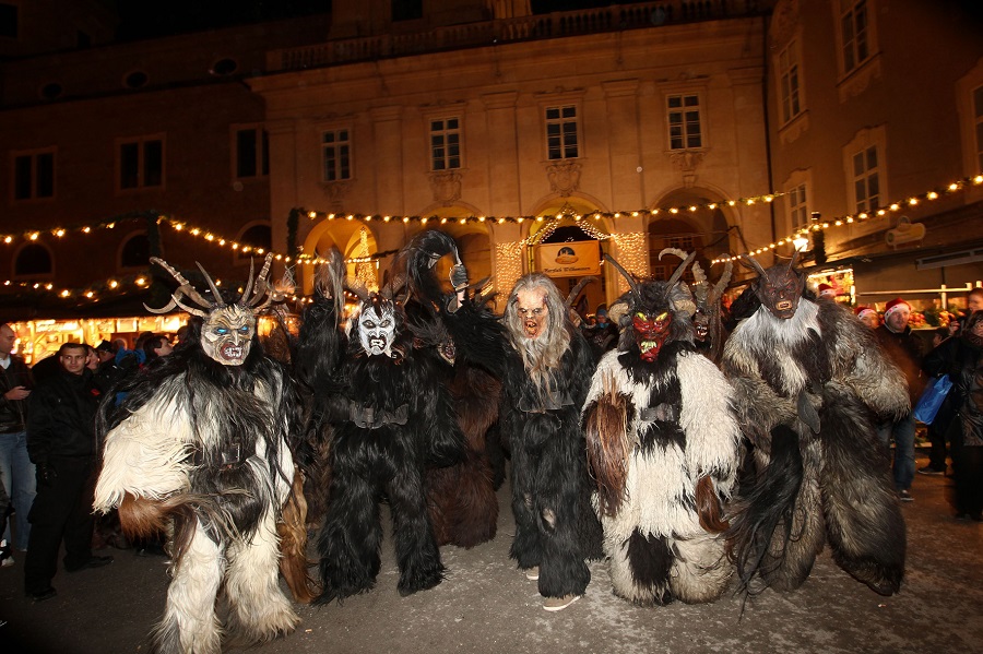 Krampus - "Phiên bản ác" của ông già Noel ở Đức