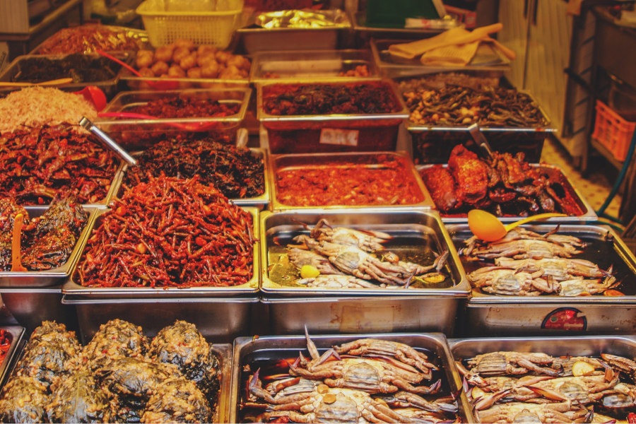 Dongdaemun từ lâu đã nổi tiếng là một trong những khu phố ẩm thực sầm uất nhất nhì tại Hàn Quốc