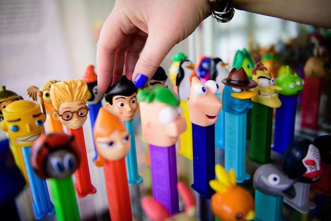 PEZ Visitor Center-min