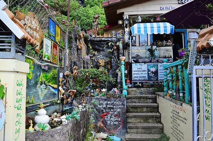 Quán cà phê thư pháp ở Đà Lạt 1-min