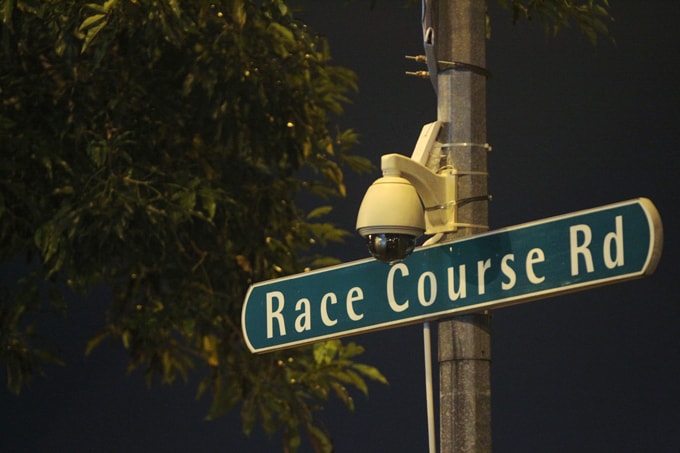 singapore-la-thanh-pho-lap-dat-nhieu-camera-nhat-the-gioi-min