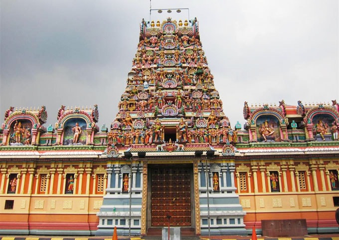 sri-kandaswamy-kovil-min-1