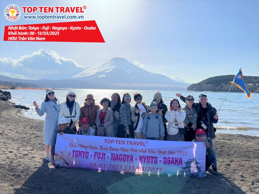 Tổng hợp hình đoàn tour du lịch khởi hành tháng 3 tại Top Ten Travel