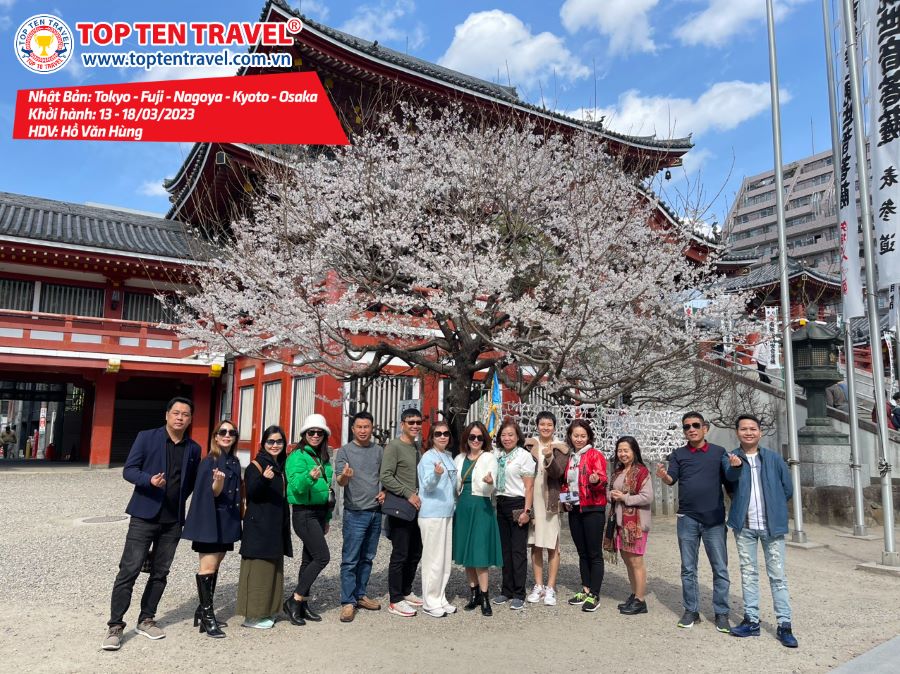 Tổng hợp hình đoàn tour du lịch khởi hành tháng 3 tại Top Ten Travel