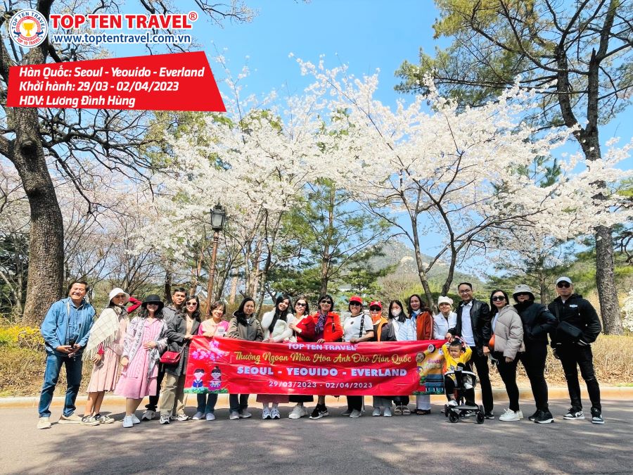 Tổng hợp hình đoàn tour du lịch khởi hành tháng 3 tại Top Ten Travel