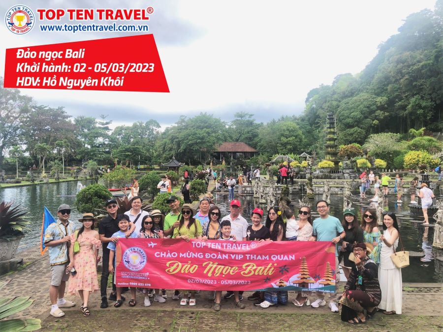 Tổng hợp hình đoàn tour du lịch khởi hành tháng 3 tại Top Ten Travel