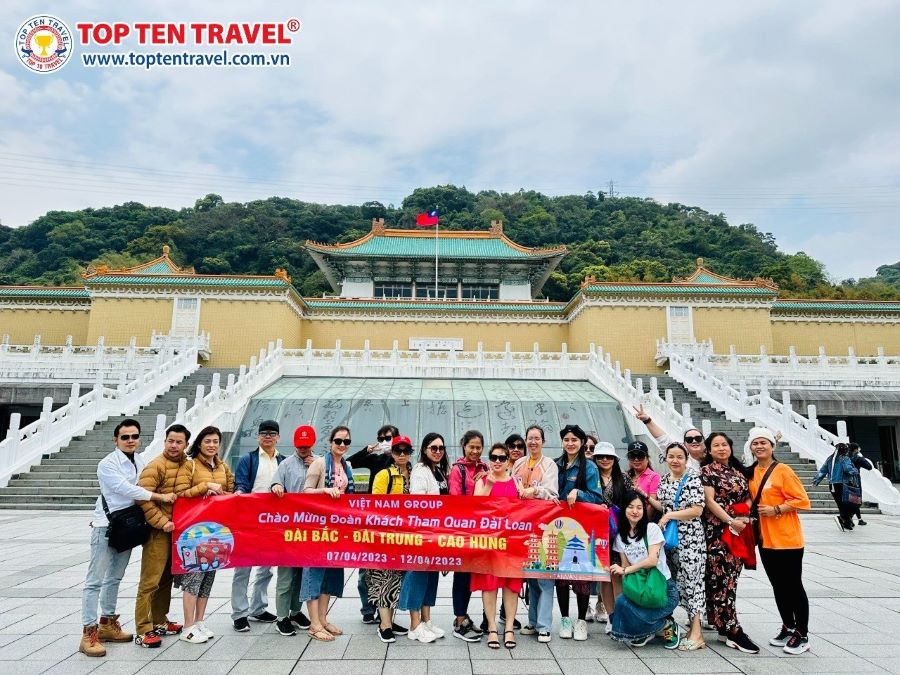 Đoàn khách Top Ten Travel tham quan, khám phá Đài Loan