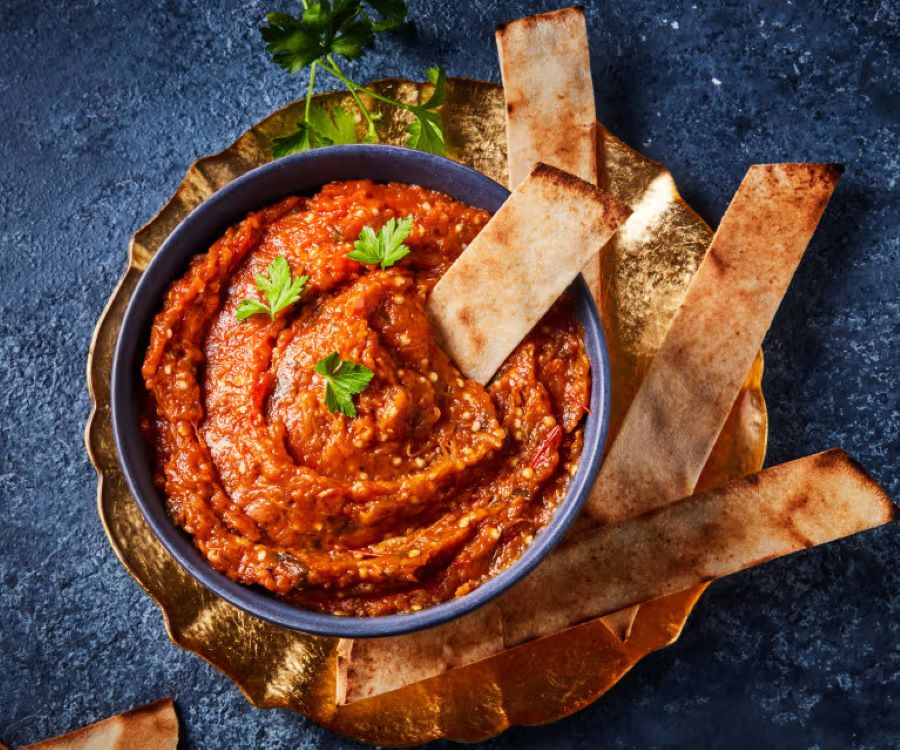 Salad cà tím chiên Zaalouk là một món ăn chính và được người dân Maroc thưởng thức nóng