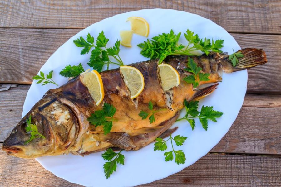 Tại Đức, cá chép là loài vật tượng trưng cho sự may mắn và thịnh vượng