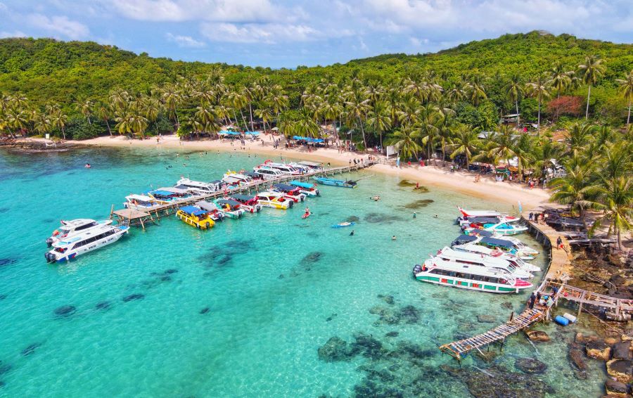 Phú Quốc - một trong những bãi biển đẹp cho chuyến du lịch mùa hè không thể bỏ qua