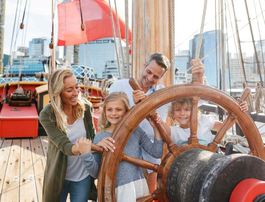 Ở khu vực bảo tàng có rất nhiều các mô hình tàu thuyền mang ý nghĩa lịch sử to lớn