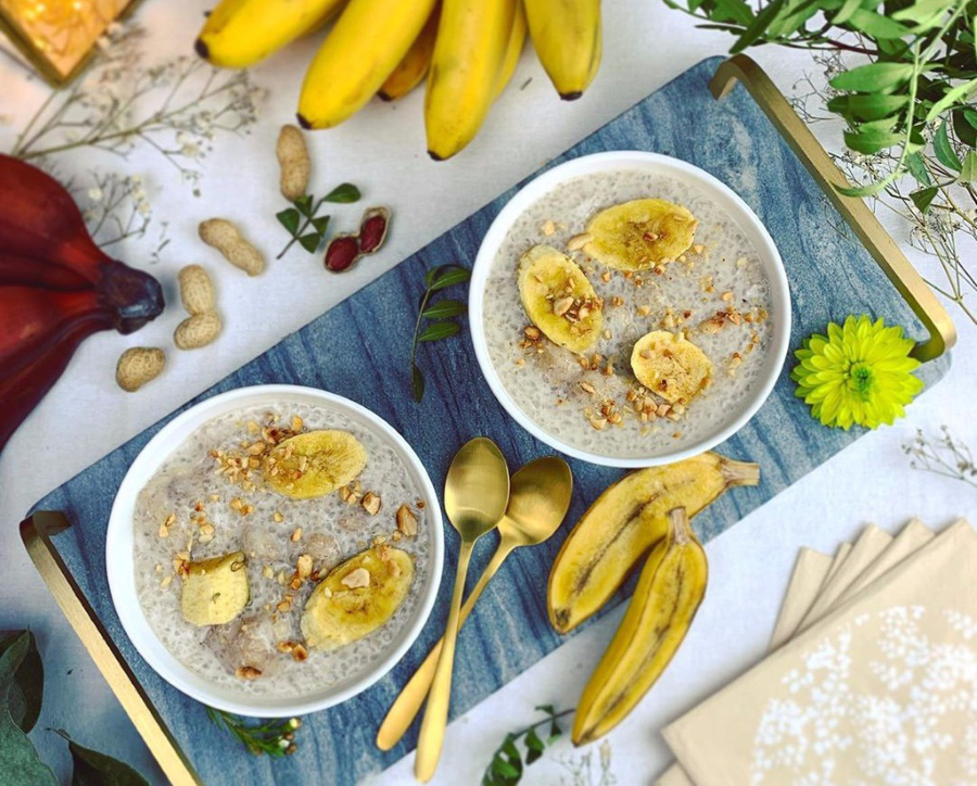 Chè chuối bột báng luôn là cái tên khiến nhiều du khách nhớ mãi không quên