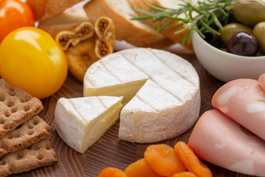 Camembert được mệnh danh là “vua phô mai” của ẩm thực Pháp