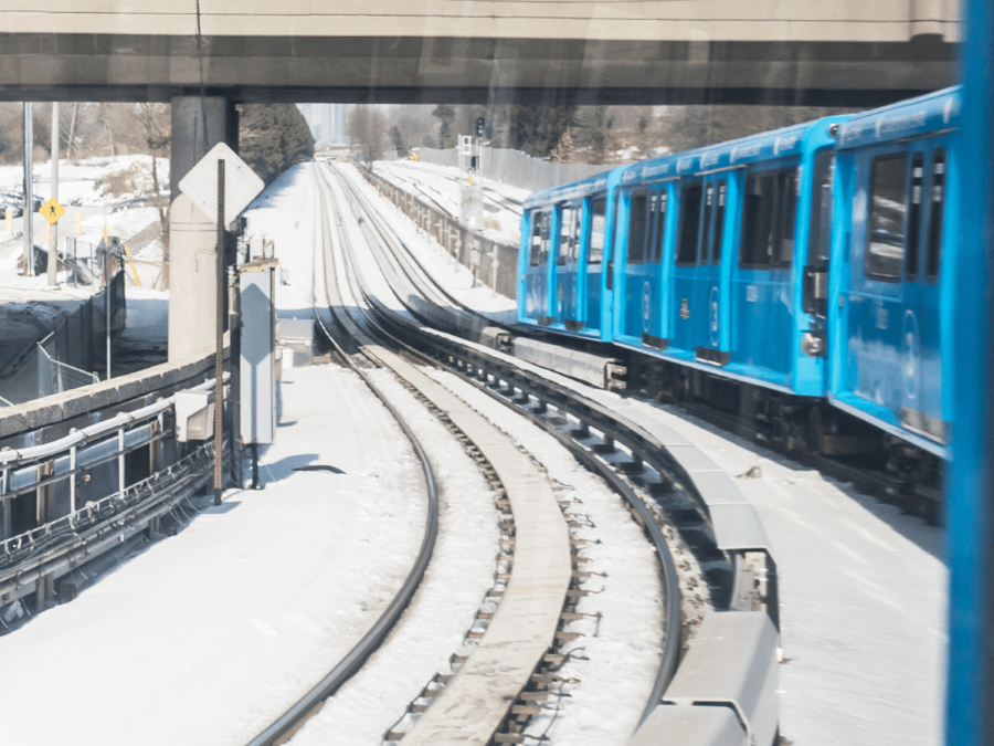 Bạn nên ưu tiên các phương tiện công cộng thay vì đi bộ vào mùa đông tại Hàn