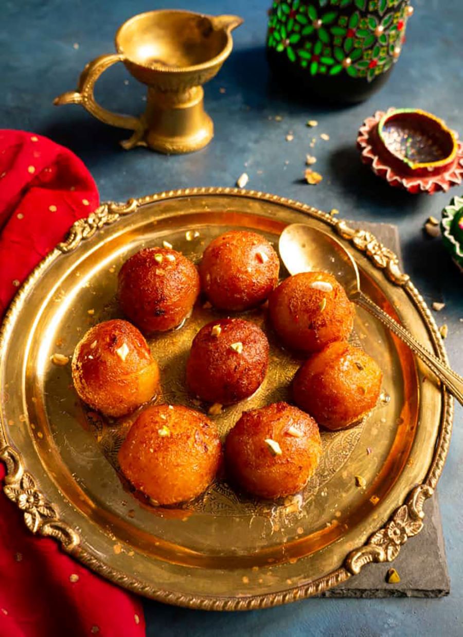 Đây được xem là những chiếc bóng siro nhỏ, được chế biến từ nguyên liệu chính là cặn sữa