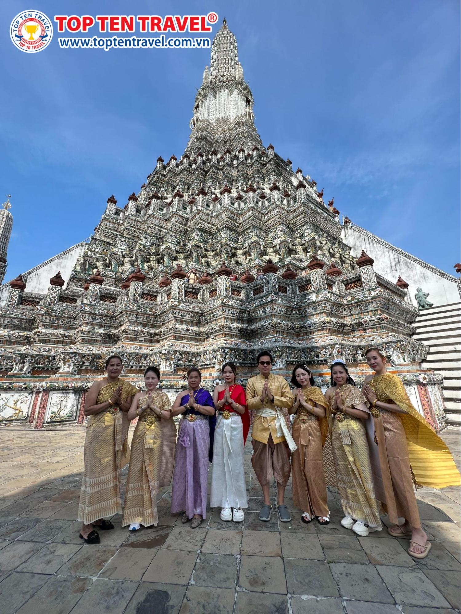 Những vị khách đã tin tưởng lựa chọn dịch vụ của Top Ten Travel