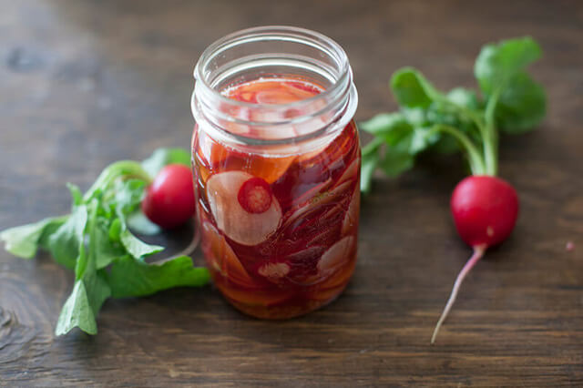 Củ cải muối - Một trong những món ăn nổi tiếng tại Phượng Hoàng Cổ Trấn