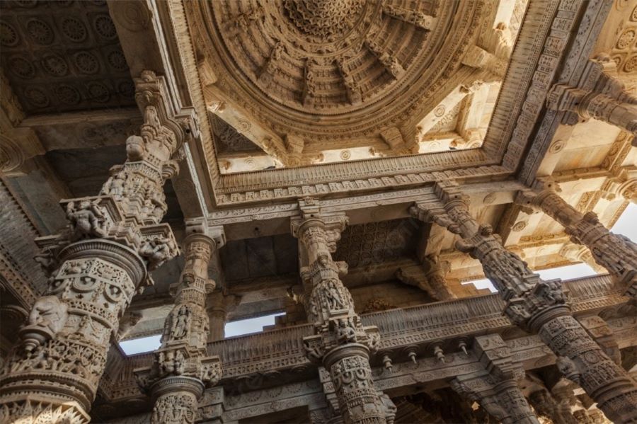 Đền Ranakpur Jain là một trong những công trình kiến trúc của Ấn Độ