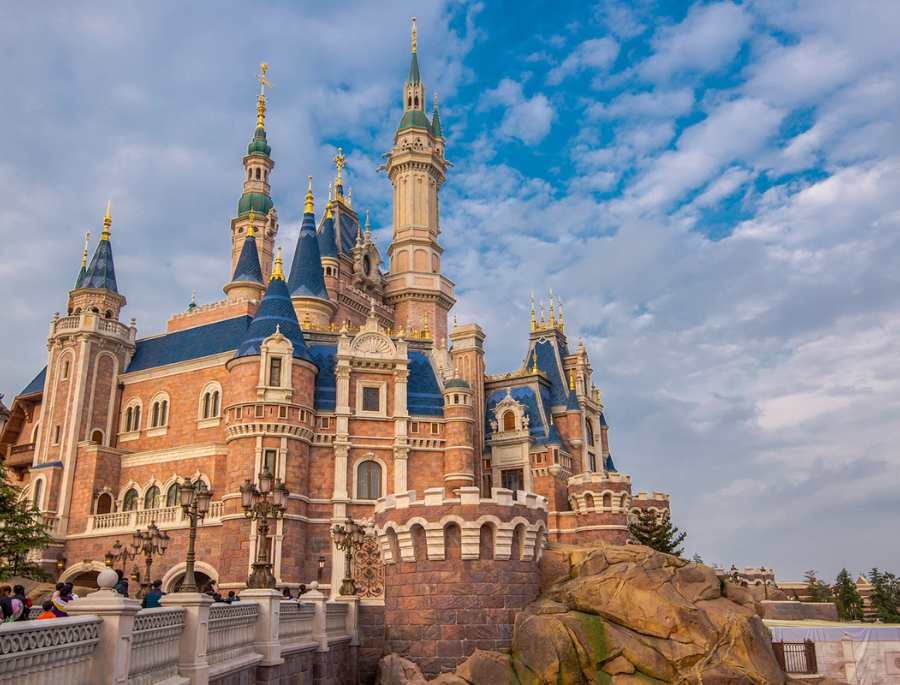 Lâu đài Enchanted Storybook sở hữu kiến trúc độc đáo