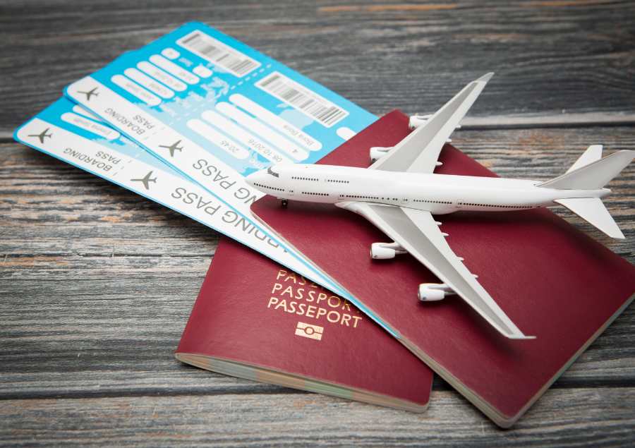 Hãy lên lịch trình và mua vé máy bay từ sớm để có được giá thành tốt nhất nhé!