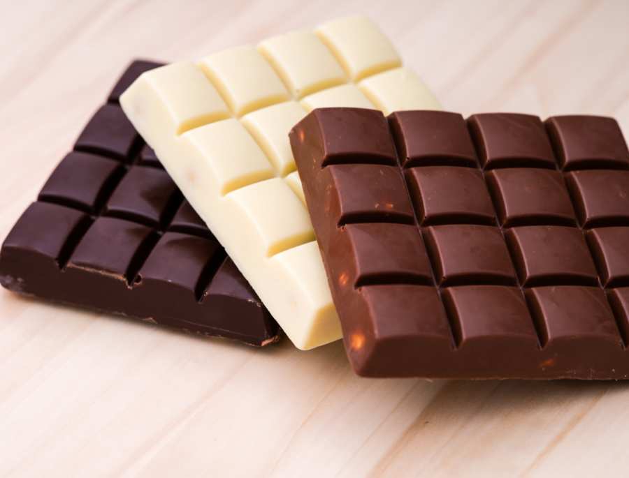 Socola sữa là sự kết hợp hài hòa giữa vị đắng của cacao và vị ngọt của sữa