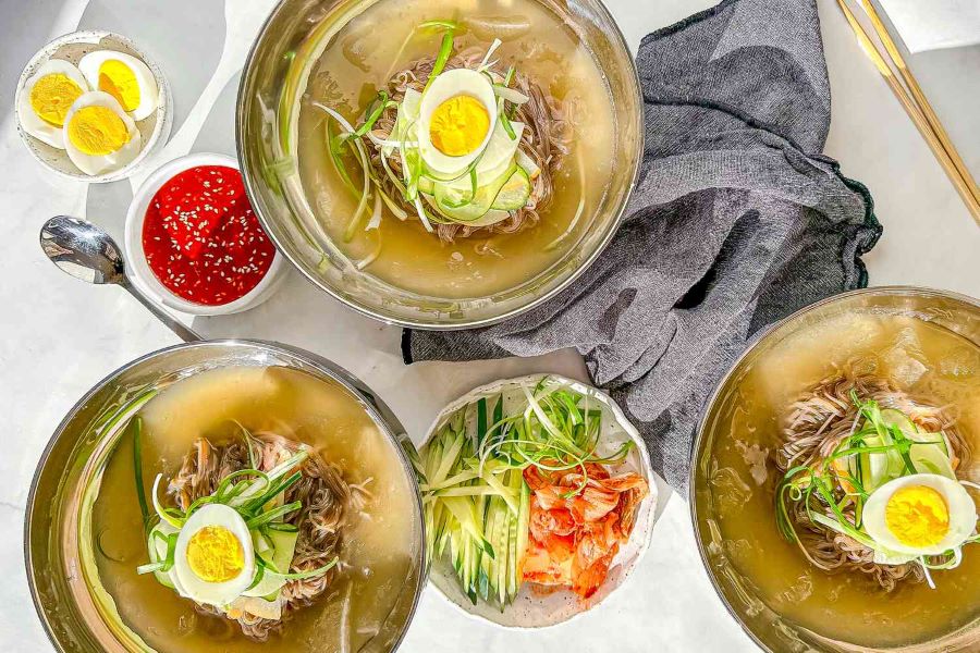 Mì lạnh Hàn Quốc là món ăn giải nhiệt mùa hè “quốc dân” tại xứ sở kim chi