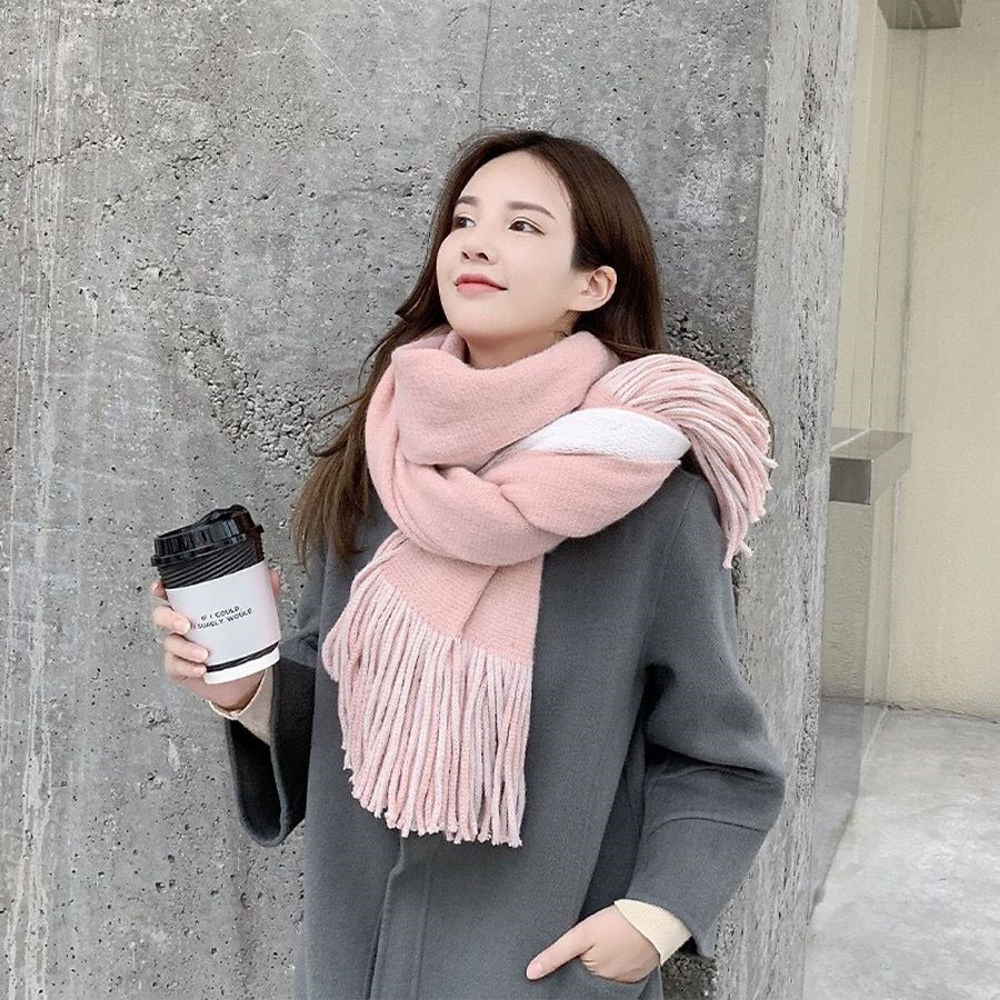 Chắc hẳn bạn sẽ có những bức ảnh triệu view nhờ vào chiếc khăn choàng này đấy!