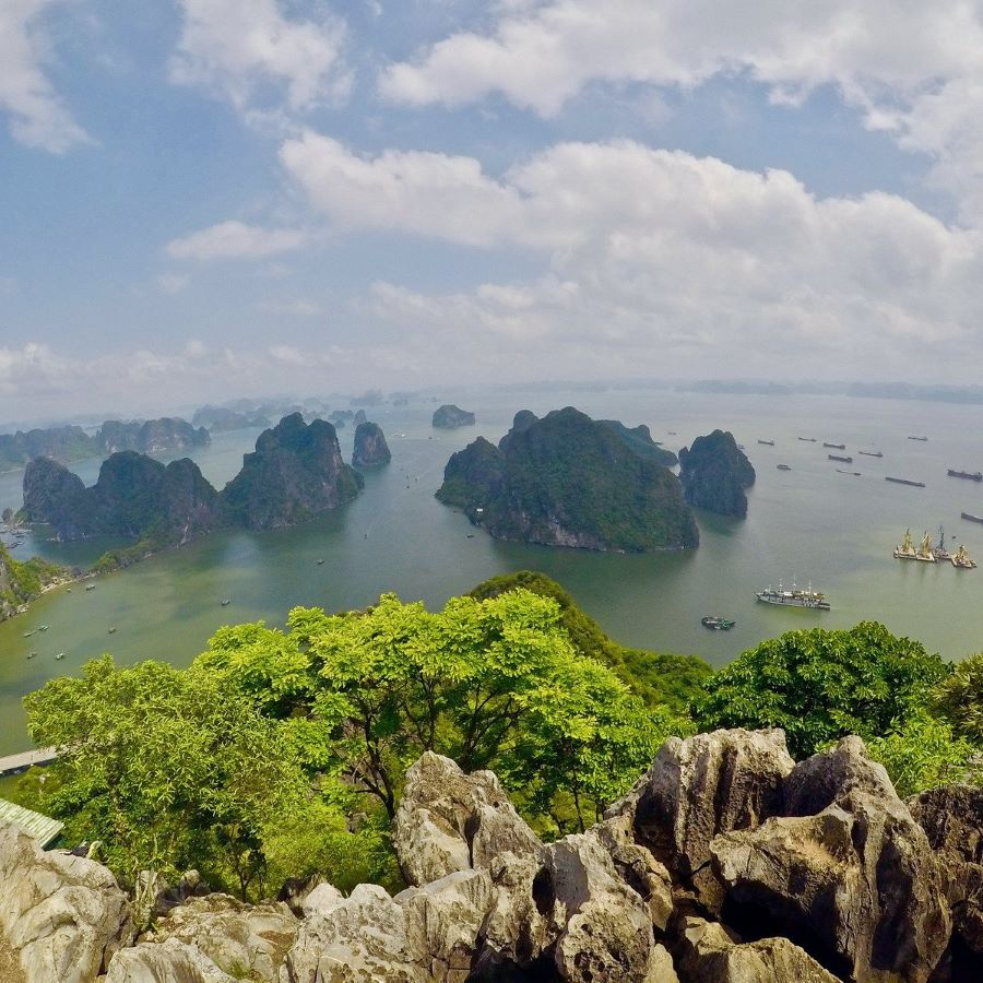 Chiếc view cực đỉnh được nhìn từ Núi Bài Thơ