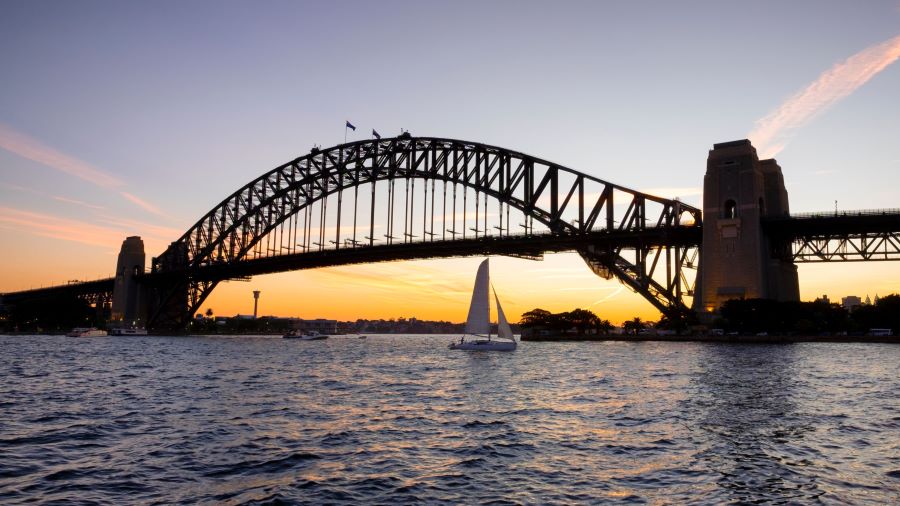 Khung cảnh hoàng hôn tuyệt đẹp tại khu vực cầu cảng