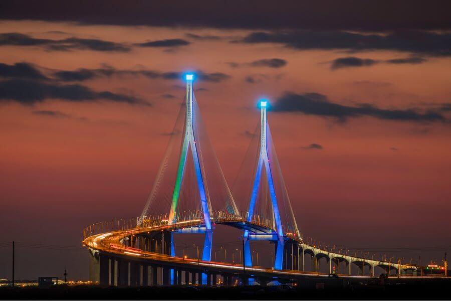 Cầu Incheon không chỉ là một công trình kiến trúc đồ sộ mà còn là biểu tượng của sự phát triển và hiện đại hóa của Hàn Quốc