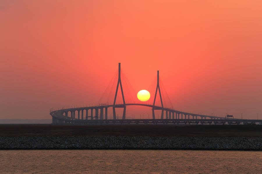 Cầu Incheon với thiết kế hiện đại đã trở thành một trong những địa điểm chụp ảnh được yêu thích nhất tại Hàn Quốc