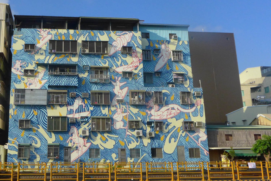 Nếu như bạn là một tín đồ đam mê “sống ảo” thì nhất định không được bỏ qua trung tâm nghệ thuật Pier 2 Art Center này