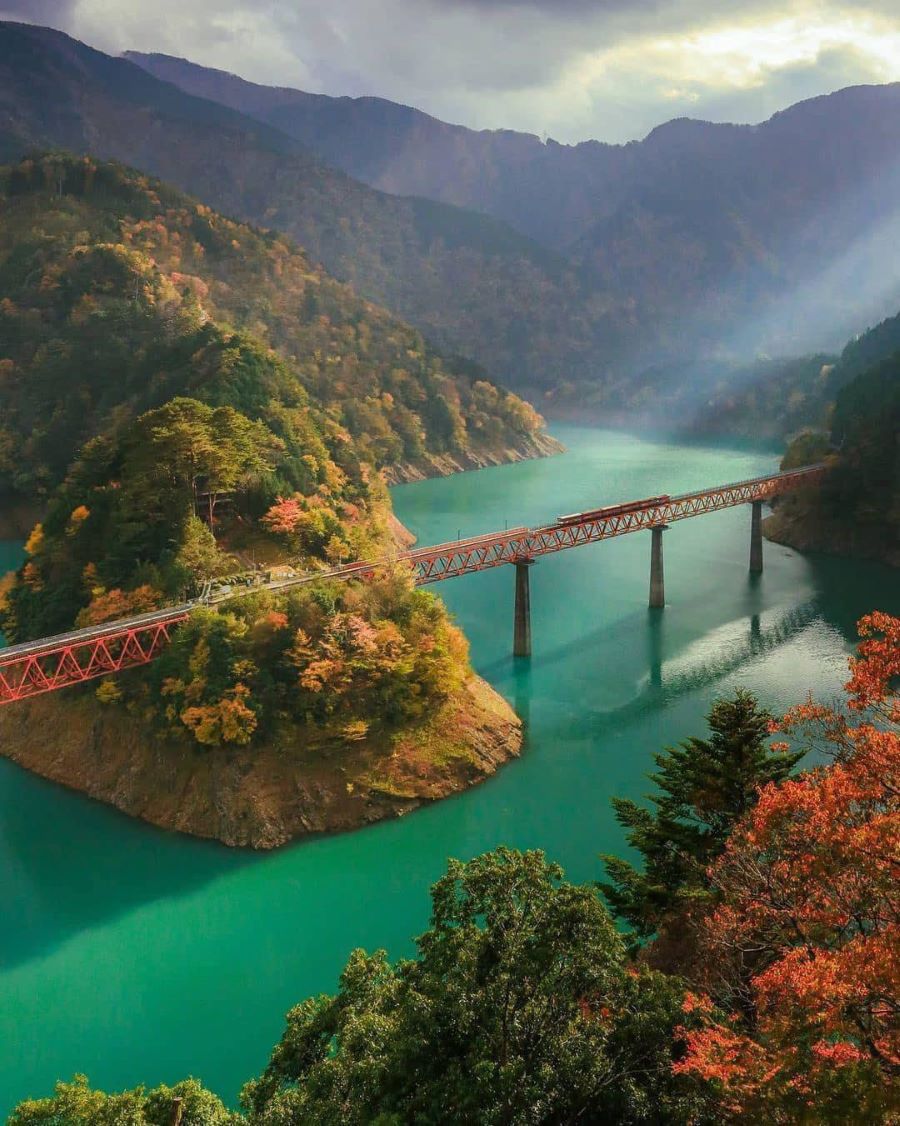 Với cung đường di chuyển siêu đẹp, hứa hẹn mang đến cho bạn những tấm ảnh sống ảo cực chất lượng