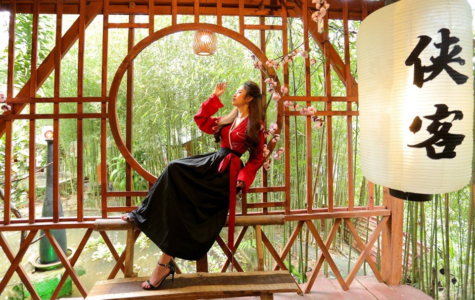 Check-in "sống ảo" với phong cách cổ trang tại 4 địa điểm ở Đà Lạt