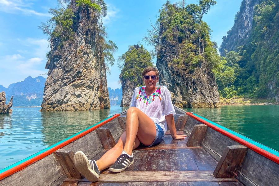 Vườn Quốc Gia Khao Sok là một trong những công viên quốc gia đáng để đến tham quan nhất ở Thái Lan 