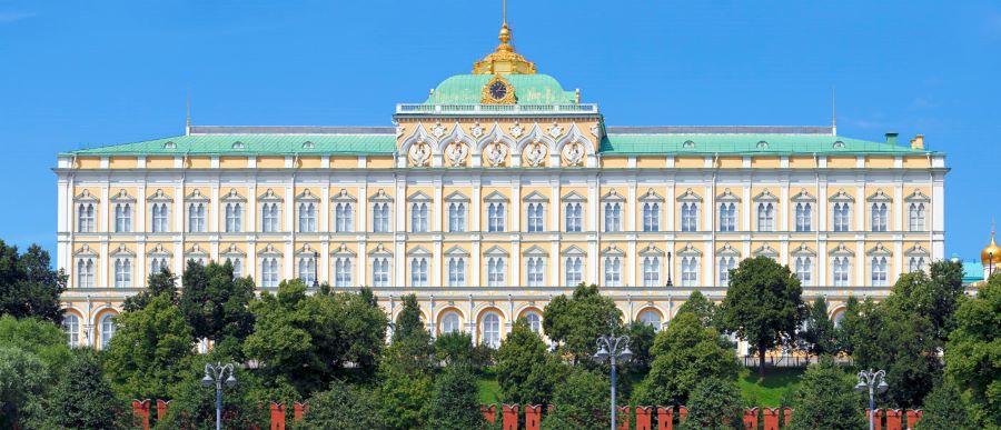 Cung điện Kremlin là cái tên đầu tiên trong danh sách những địa điểm du lịch Nga đẹp mê mẩn lòng người