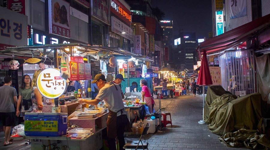 Khám phá khu Chợ Yeouido đặc biệt ở Hàn Quốc